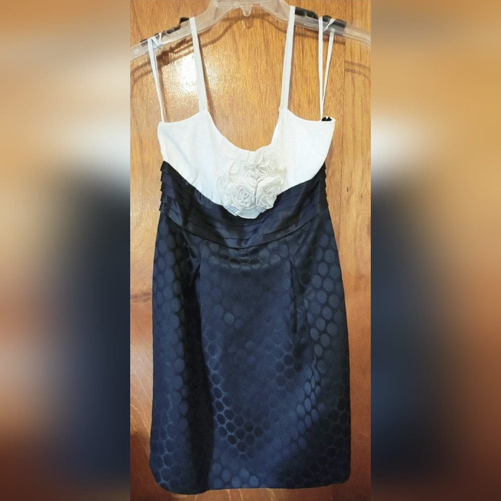 Nine West Elegant Mini Dress Black & Ivory White, Size 4, MINT CONDITION